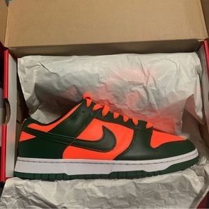 Nike Dunk Low Miami Hurricanes